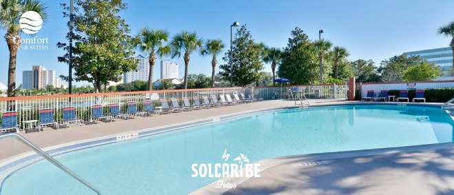 Hotel Comfort Inn & Suites Near Universal Orlando Resort-Convention Center